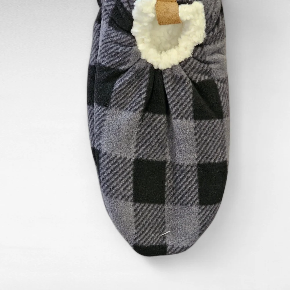 Fuzzy Babba Slipper Socks  Black Gray L/XL